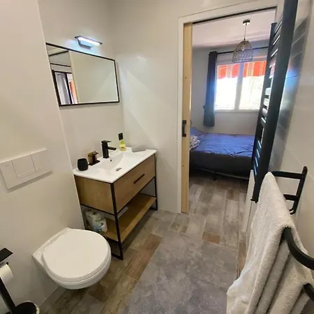 Vue Avec Place De Parking Privee Sainte-Maxime